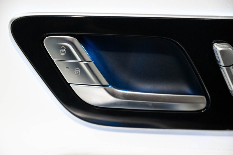 New 2026 Mercedes-Benz Maybach SL 680 image 19