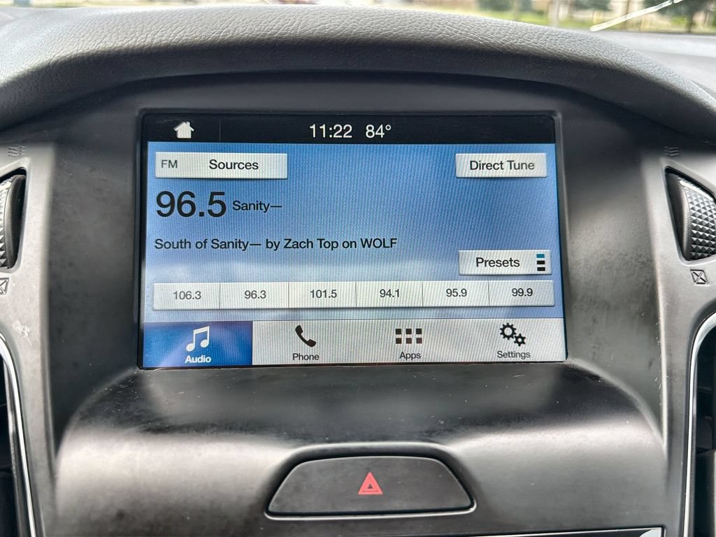Used 2018 Ford Focus SEL FWD image 21