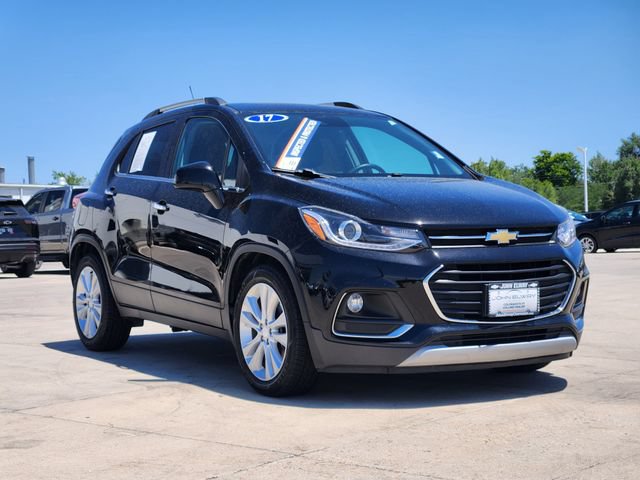 Used 2017 Chevrolet Trax Premier w/ Driver Confidence II Package FWD image 3