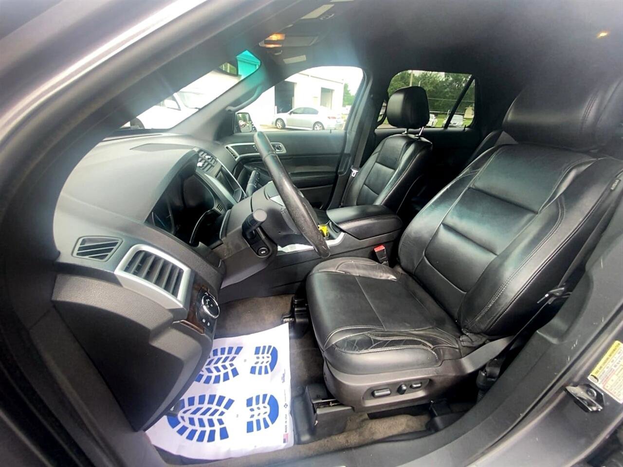 Used 2014 Ford Explorer Limited image 11