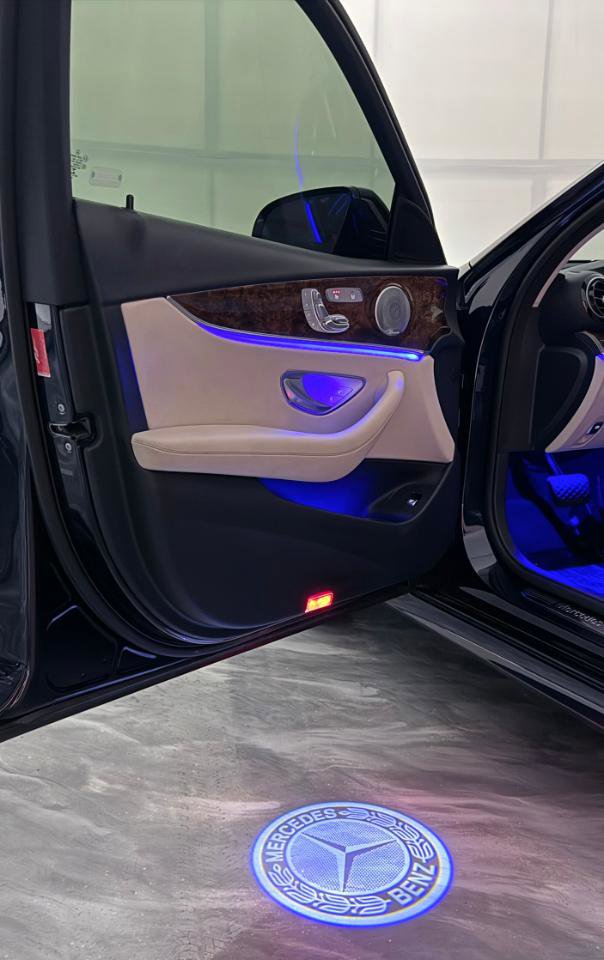 Used 2018 Mercedes-Benz E 300 4MATIC w/ Premium 1 Package image 17