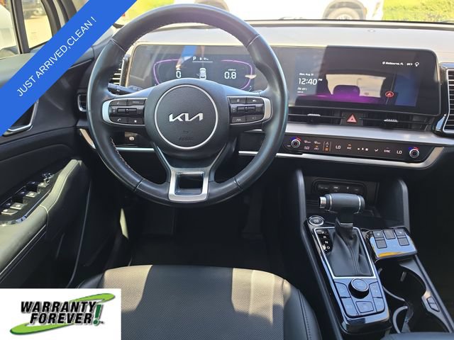 Used 2025 Kia Sportage EX FWD image 8
