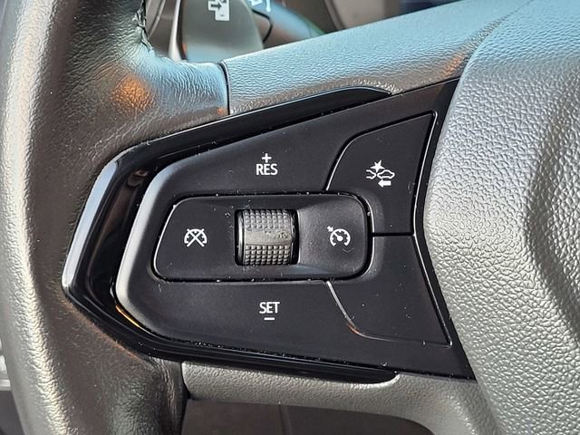 Used 2023 Chevrolet Bolt EUV Premier w/ Sun & Sound Package image 24