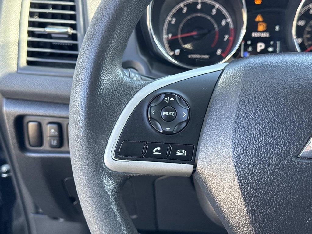 Used 2021 Mitsubishi Outlander Sport 2.0 ES image 28