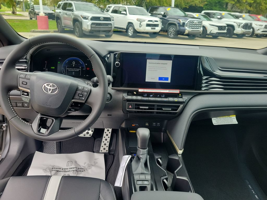 Used 2026 Toyota Camry SE w/ Multimedia Upgrade Package FWD image 17