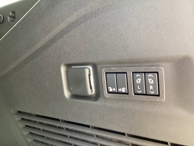 New 2025 Chevrolet Suburban Premier w/ Sun And Tow Package image 16