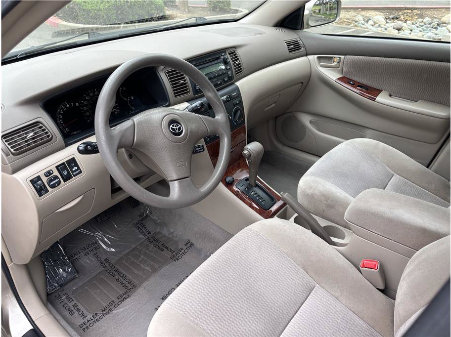 Used 2005 Toyota Corolla LE FWD image 11