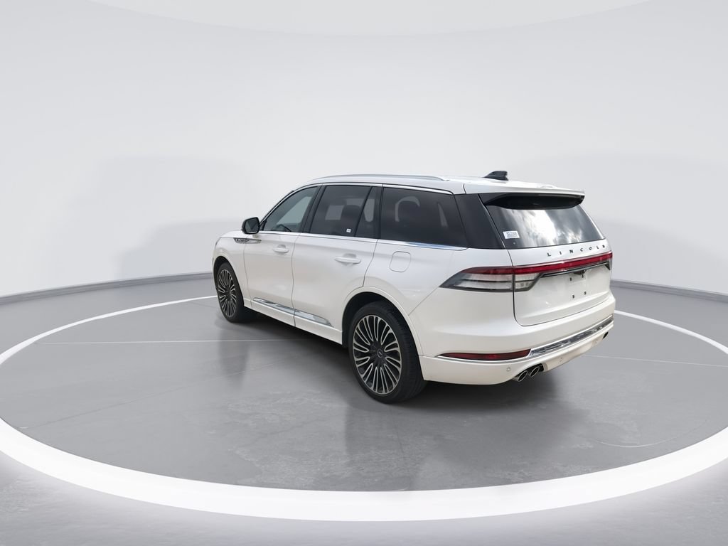 Used 2025 Lincoln Aviator Black Label AWD/4WD image 6