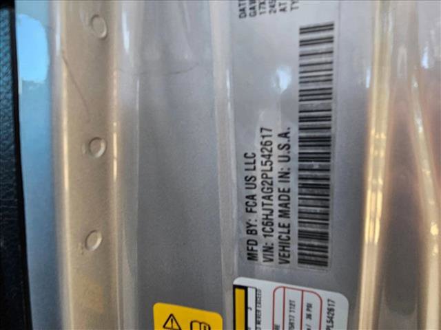 Used 2023 Jeep Gladiator Sport image 24