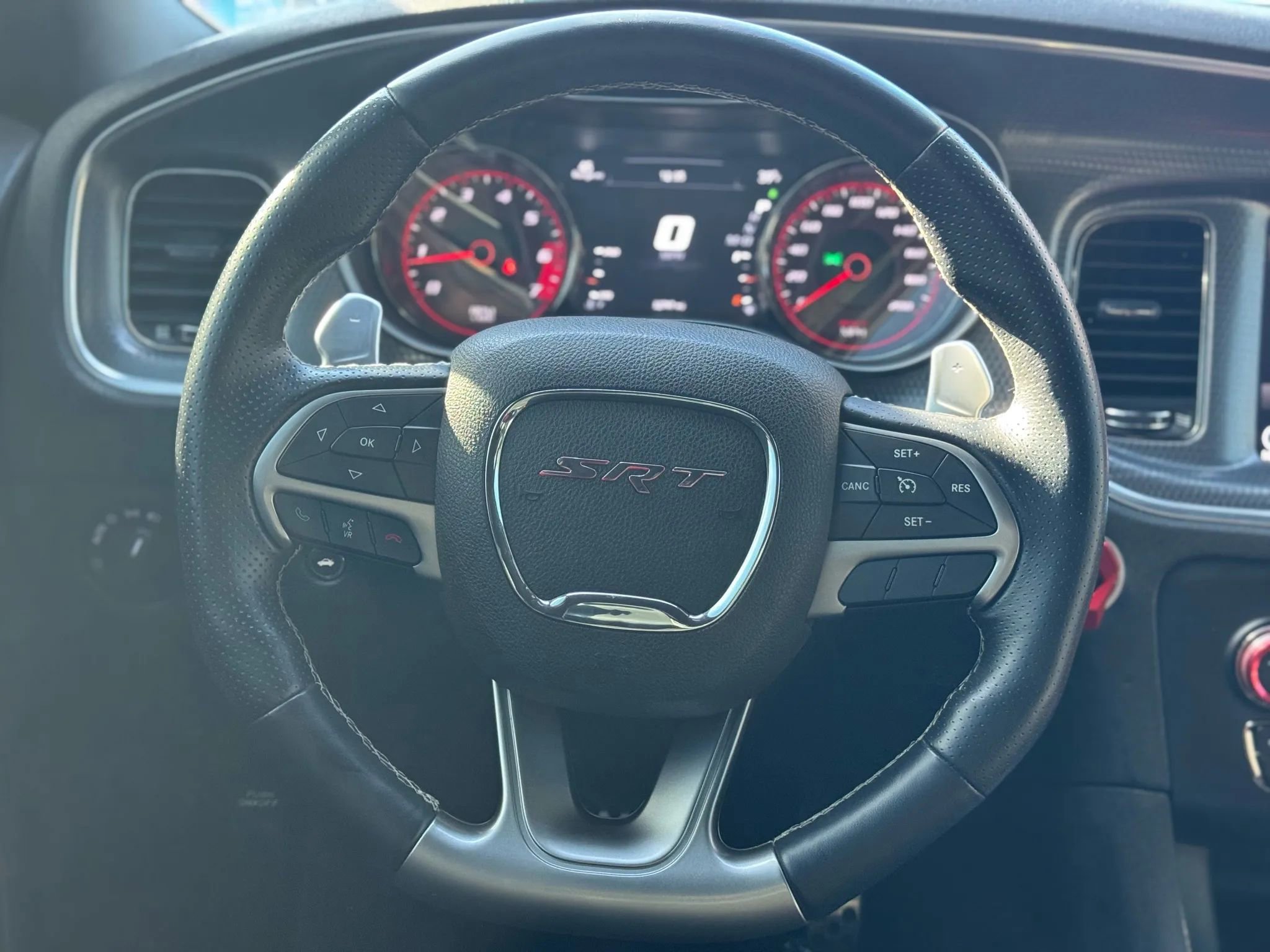 Used 2017 Dodge Charger SRT Hellcat image 31