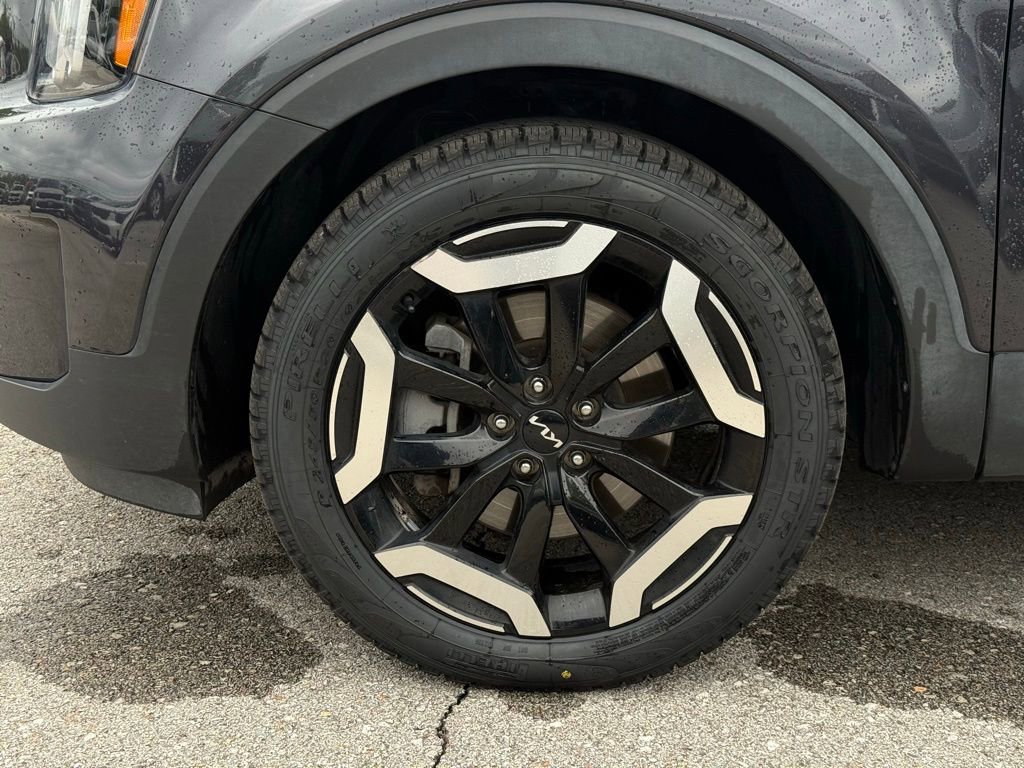 Certified 2025 Kia Telluride S AWD/4WD image 5
