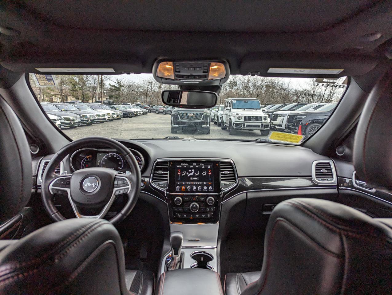 Used 2019 Jeep Grand Cherokee Trailhawk w/ Trailhawk Luxury Group AWD/4WD image 33