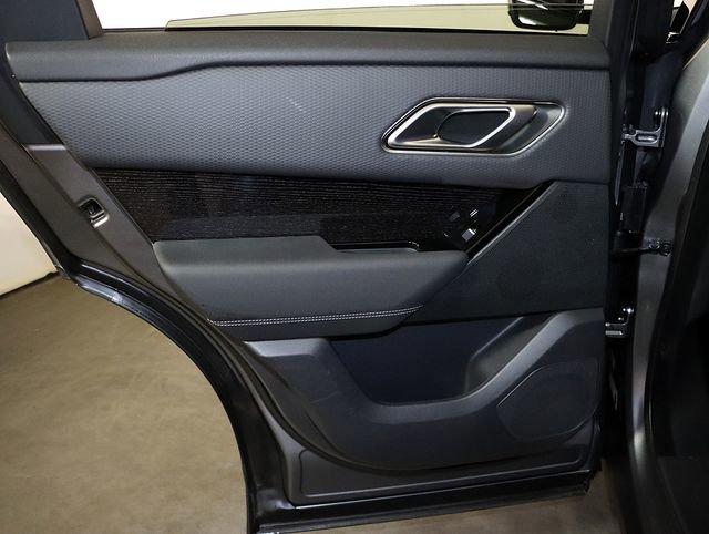 Used 2023 Land Rover Range Rover Velar R-Dynamic S AWD/4WD image 28