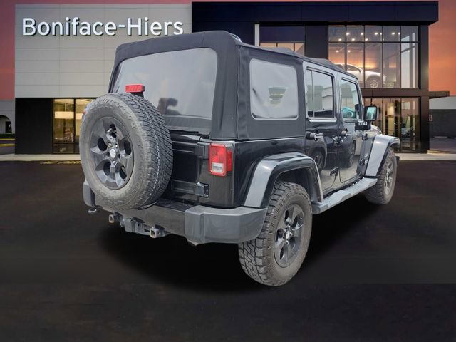 Used 2016 Jeep Wrangler Unlimited Sahara w/ Connectivity Group AWD/4WD image 4