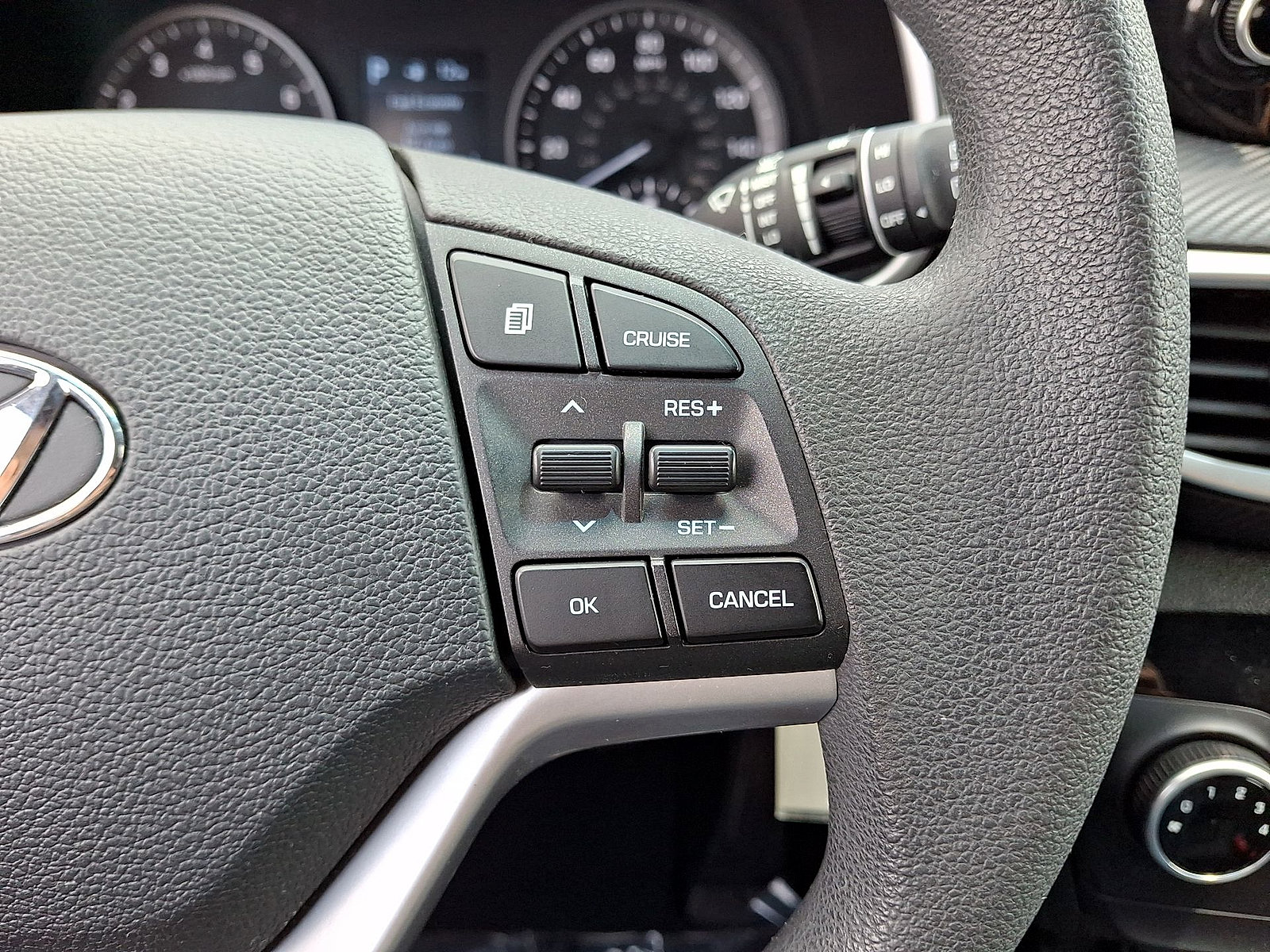 Used 2021 Hyundai Tucson SE w/ Cargo Package FWD image 18
