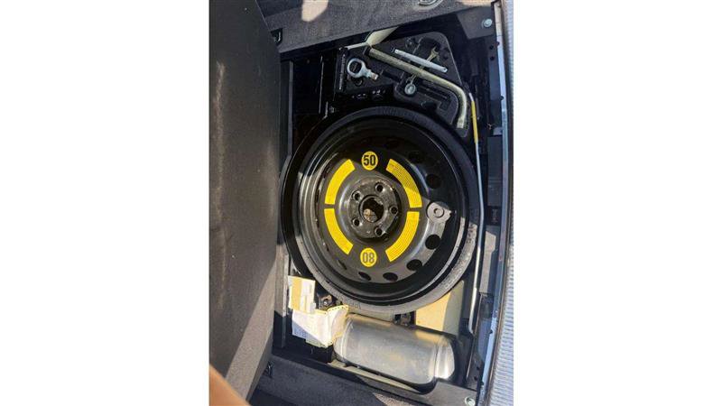 Used 2005 Volkswagen Touareg V8 image 20