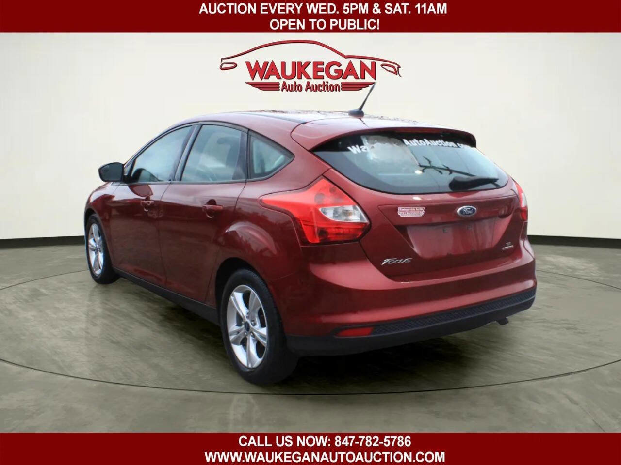 Used 2013 Ford Focus SE w/ SE Winter Pkg image 5