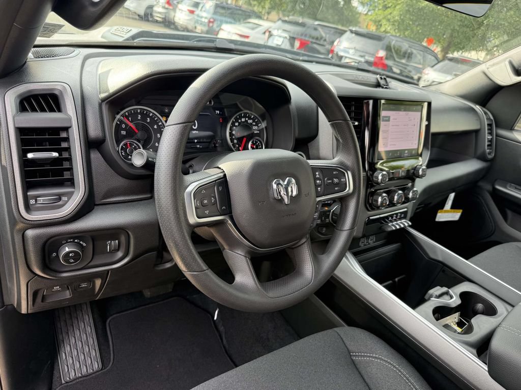 New 2027 RAM 1500 Express AWD/4WD image 2