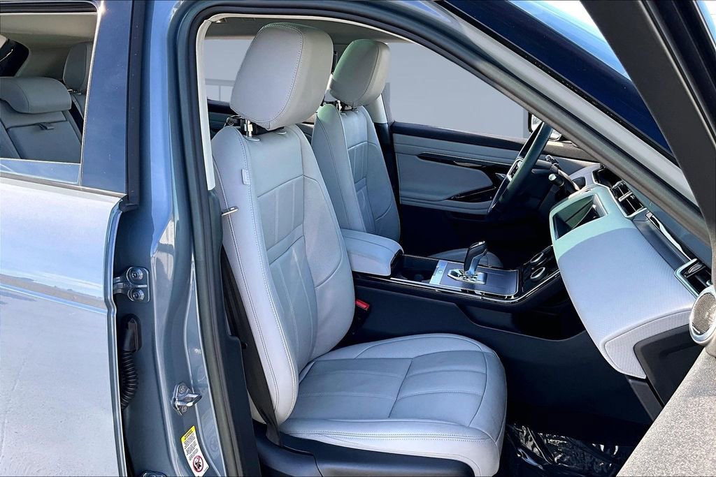 Used 2023 Land Rover Range Rover Evoque S image 27