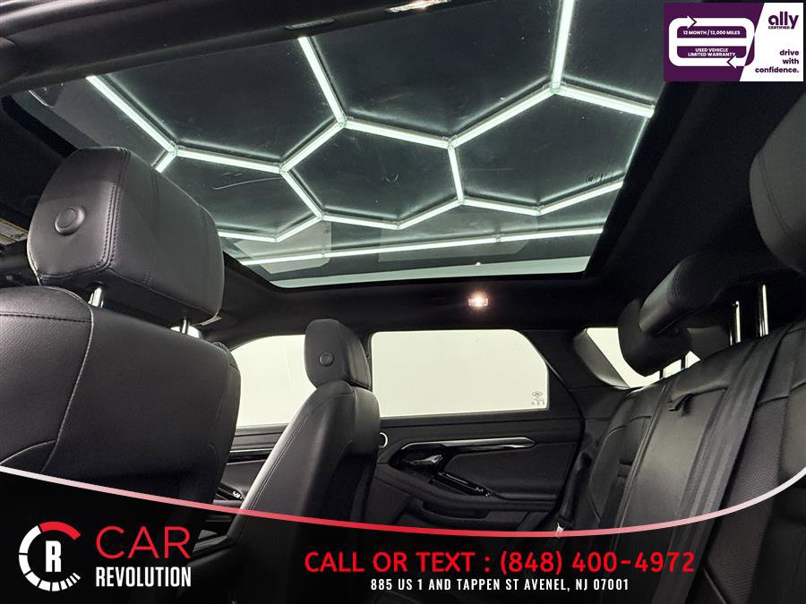 Used 2021 Land Rover Range Rover Evoque R-Dynamic S AWD/4WD image 29