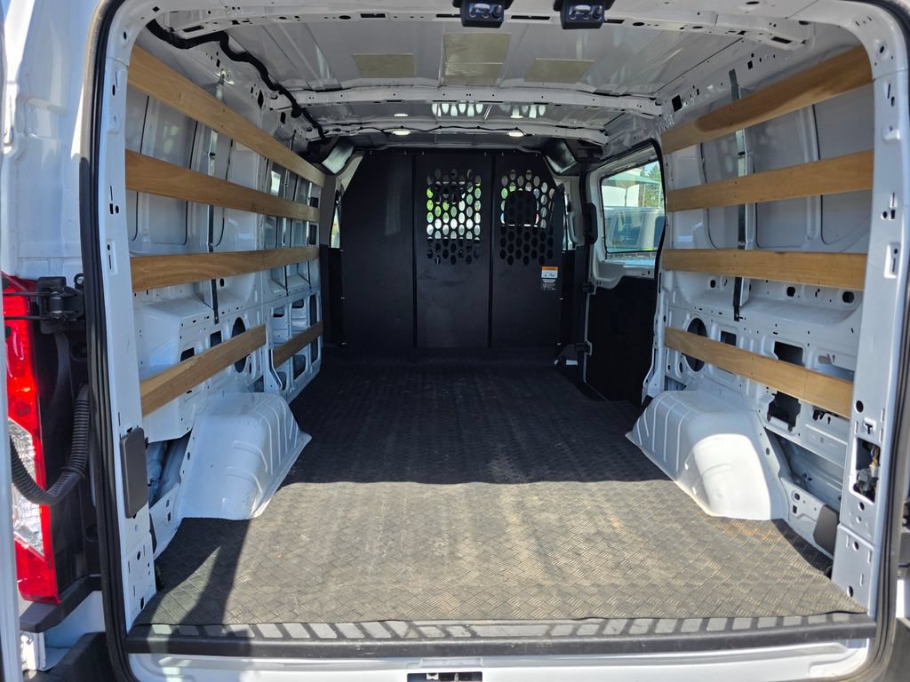 Used 2025 Ford Transit 250 Low Roof w/ Exterior Upgrade Package RWD image 15