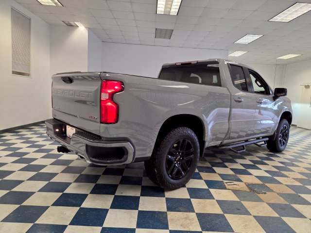 Used 2024 Chevrolet Silverado 1500 RST AWD/4WD image 8