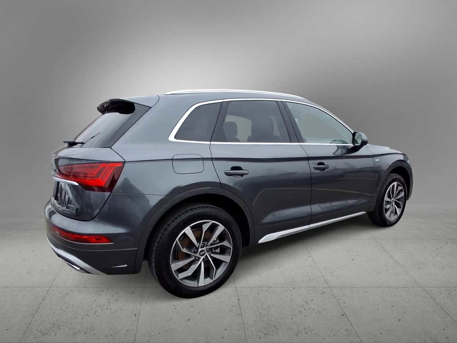 Certified 2023 Audi Q5 2.0T Premium Plus w/ Premium Plus Package image 8