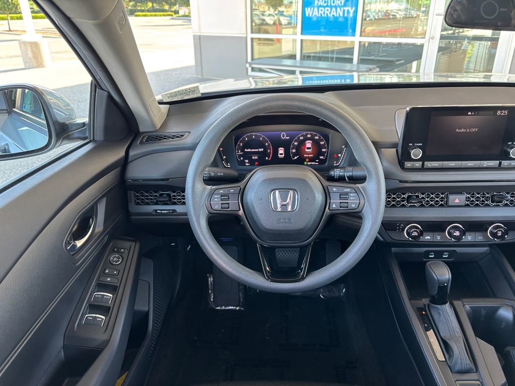 Used 2023 Honda Accord LX image 10
