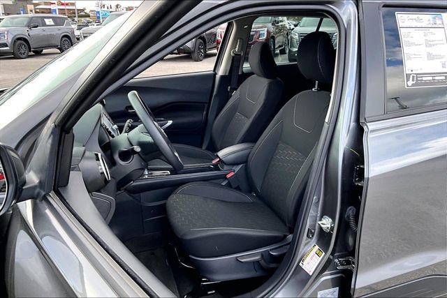 Certified 2024 Nissan Kicks SV w/ Interior Electronics Package image 18