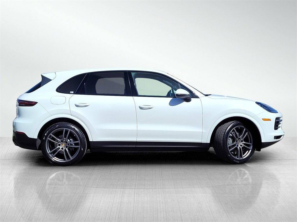 Used 2022 Porsche Cayenne S image 3
