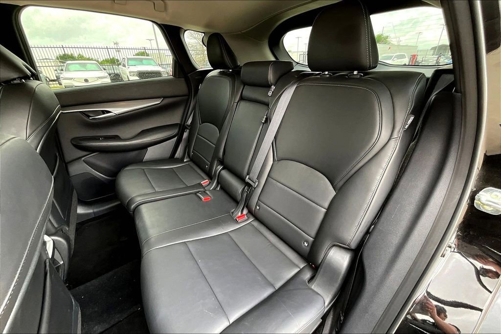 Used 2023 INFINITI QX50 Pure image 31