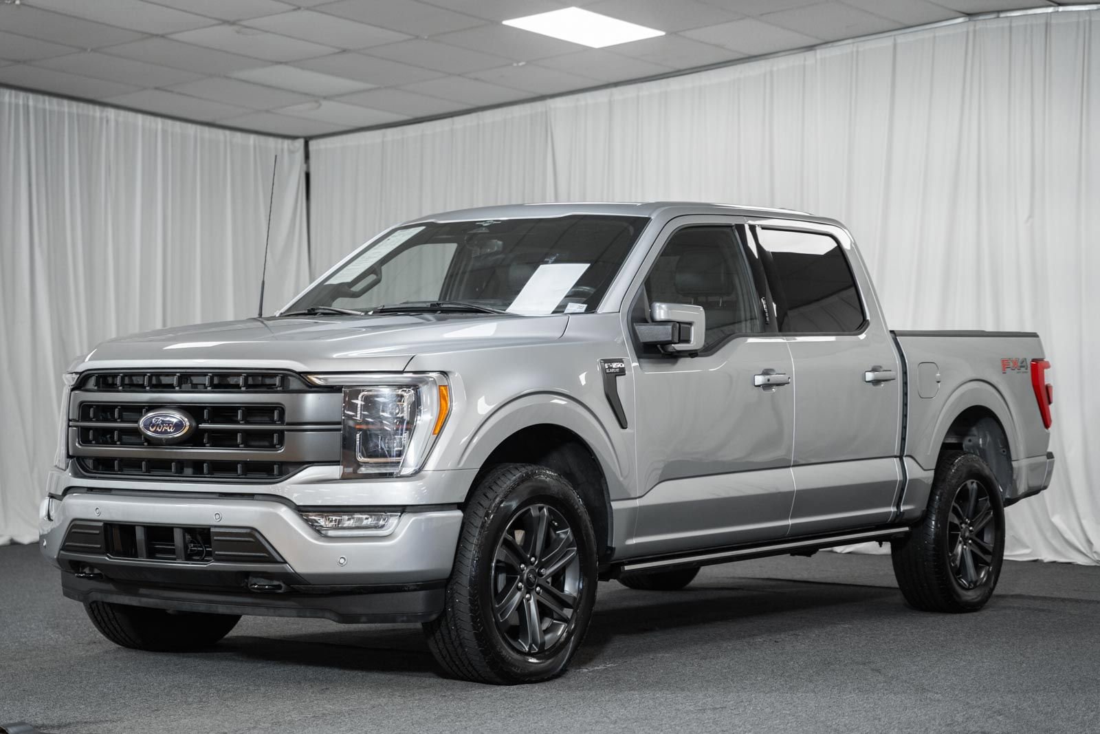 Certified 2023 Ford F150 Lariat w/ Equipment Group 502A High image 3