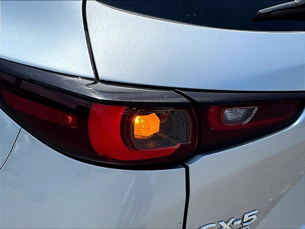 Used 2023 MAZDA CX-5 AWD 2.5 S image 23
