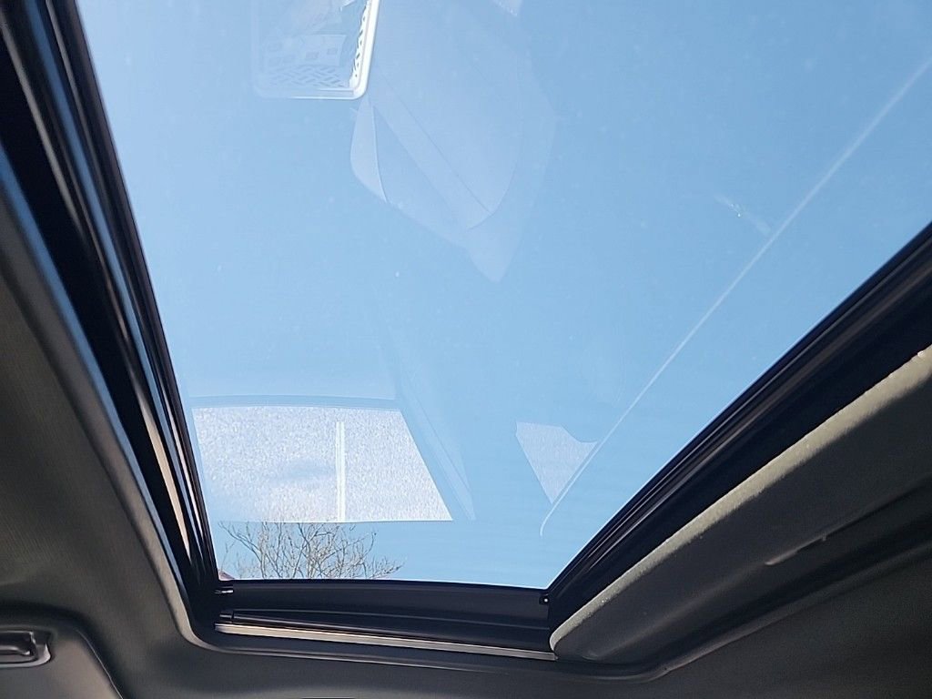 Used 2025 Subaru Crosstrek 2.5i Wilderness w/ Wilderness Package image 18