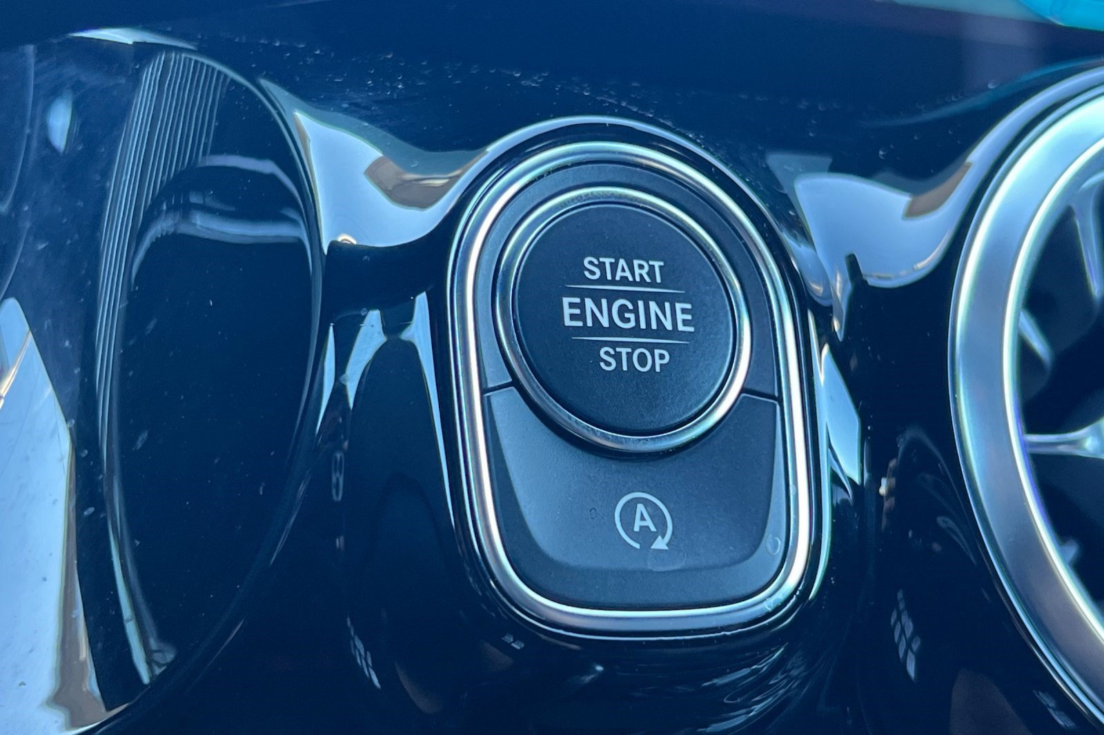 Certified 2023 Mercedes-Benz GLA 250 4MATIC image 16