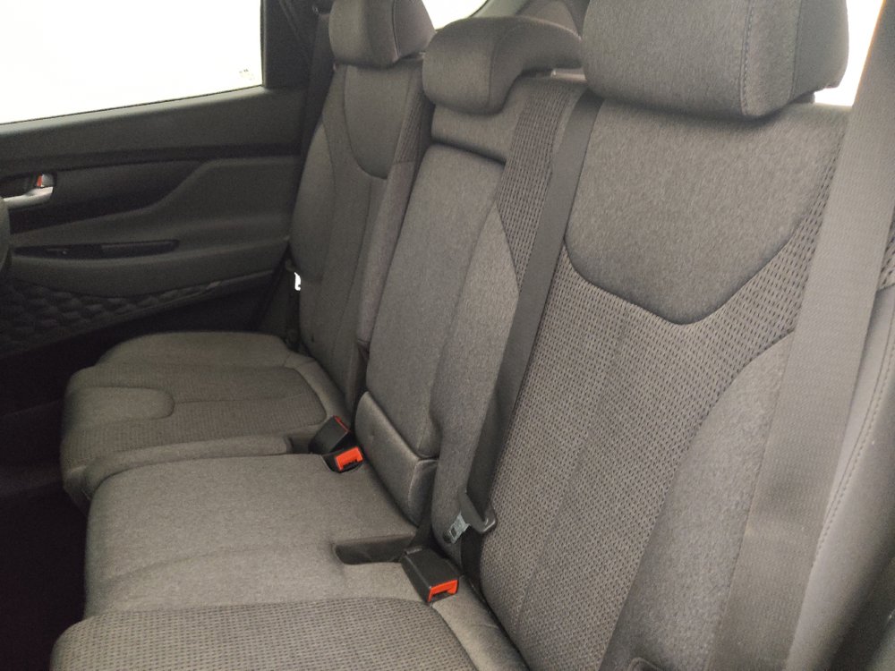 Used 2022 Hyundai Santa Fe SE FWD image 18