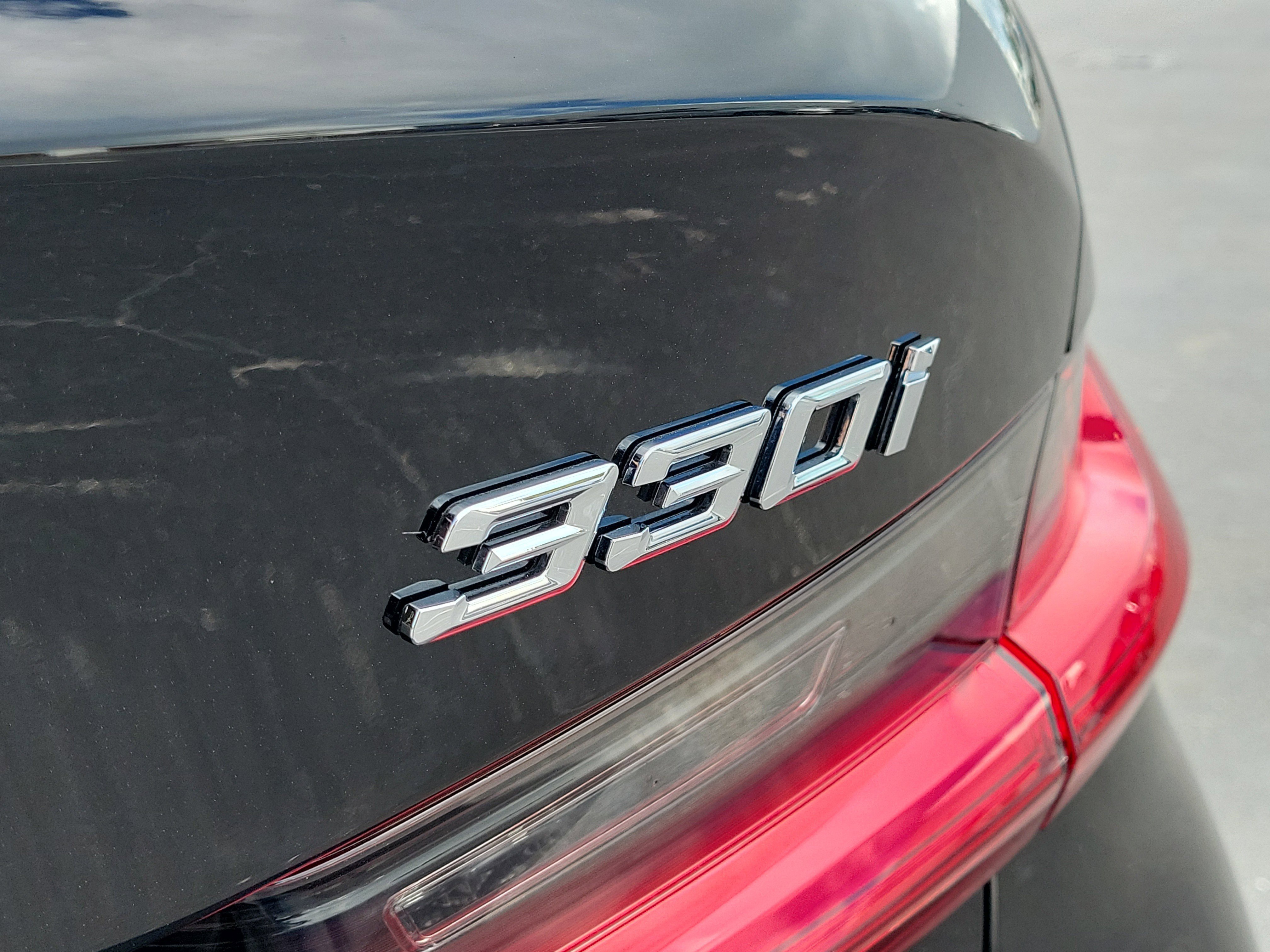 Used 2019 BMW 330i Sedan w/ Convenience Package RWD image 5