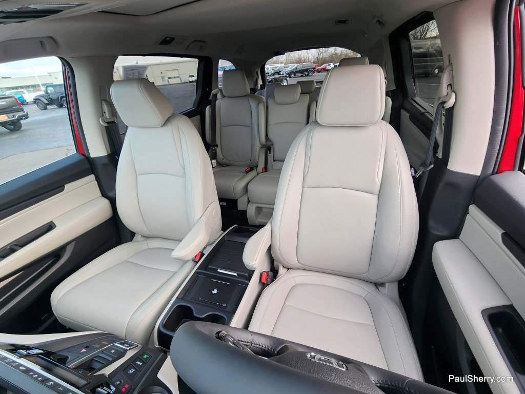 Used 2025 Honda Odyssey EX-L image 28
