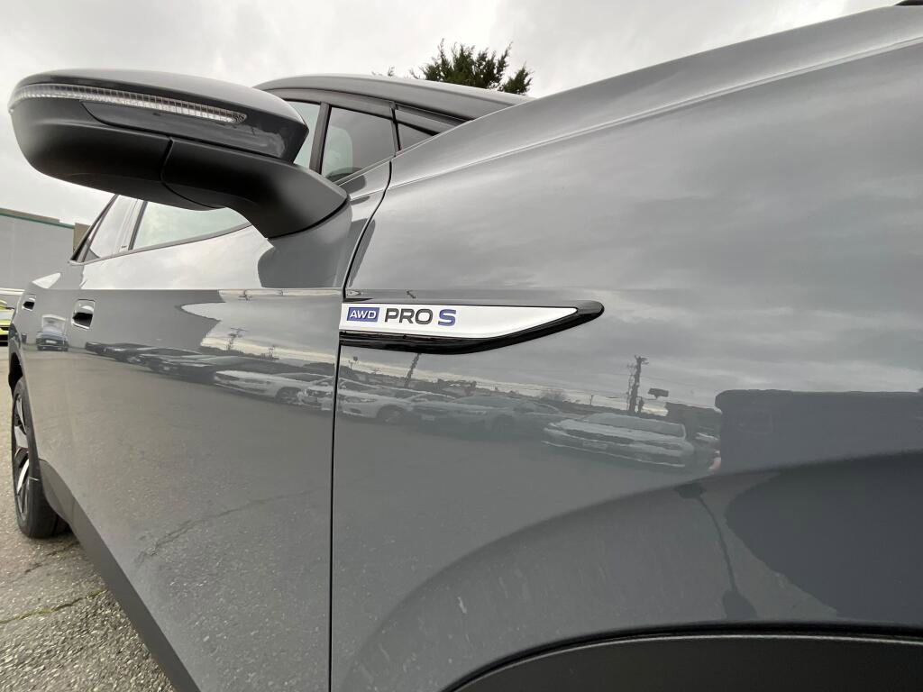 New 2026 Volkswagen ID.4 Pro S image 11