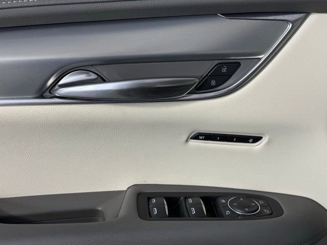 Used 2020 Cadillac XT5 Premium Luxury FWD image 10