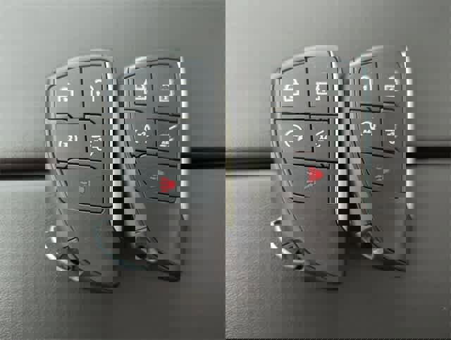 Used 2021 Buick Envision Avenir image 38