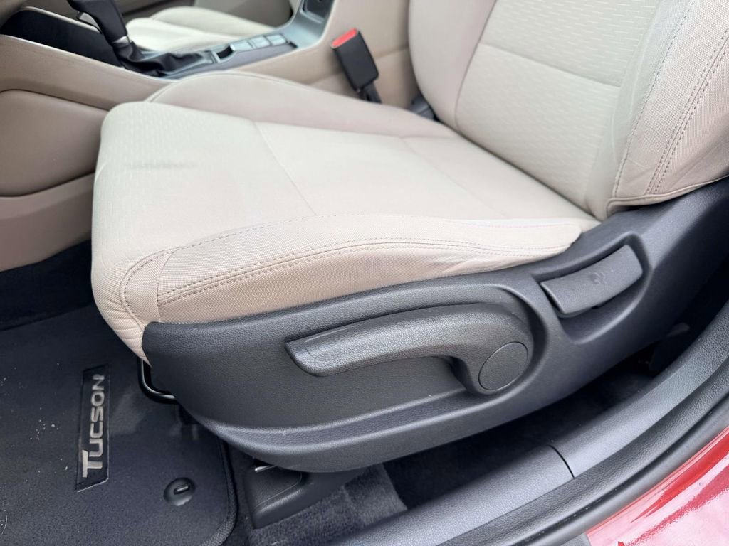 Used 2020 Hyundai Tucson SE AWD/4WD image 19