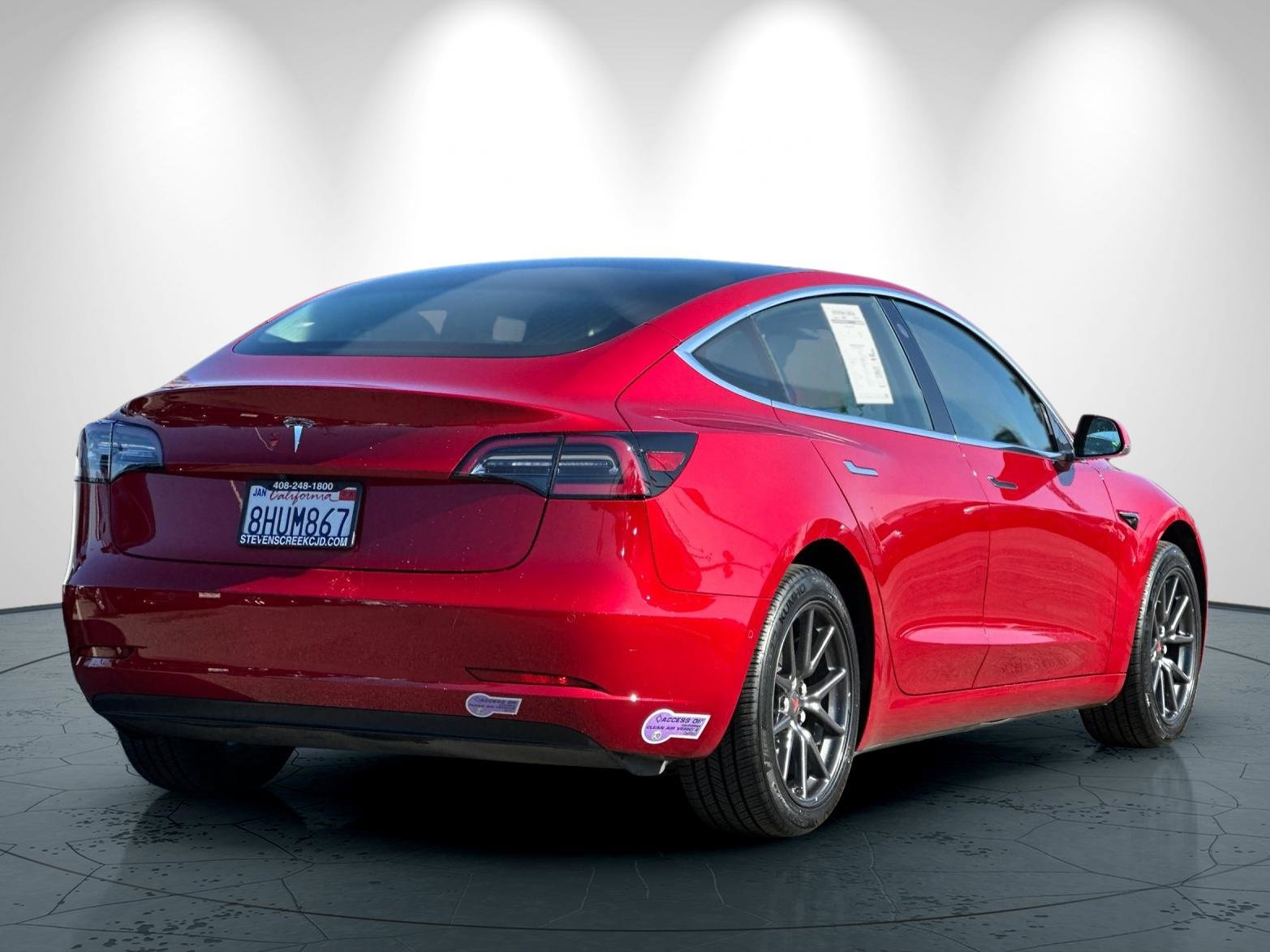 Used 2018 Tesla Model 3 Mid Range image 4