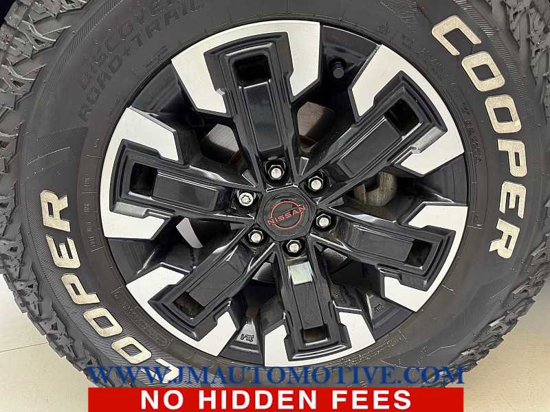 Used 2022 Nissan Frontier PRO-4X w/ Off-Road Protection Package image 9