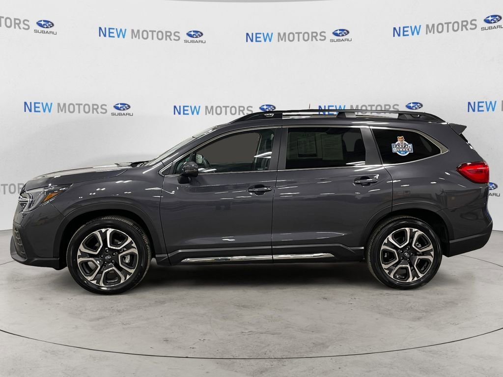 Used 2023 Subaru Ascent Limited AWD/4WD image 2