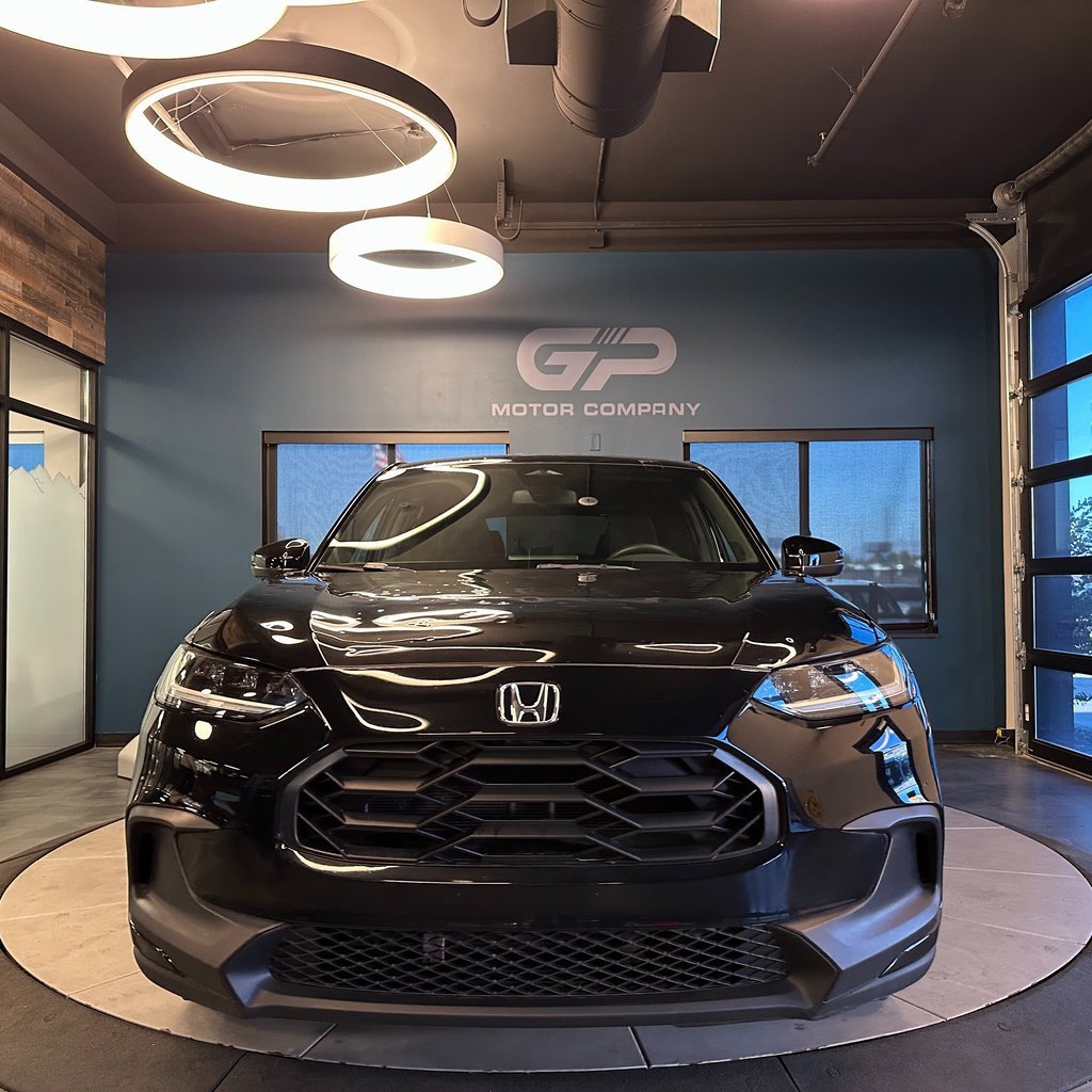 Used 2024 Honda HR-V Sport image 8