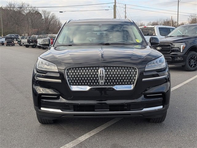 Used 2022 Lincoln Aviator Reserve w/ Class IV Trailer Tow Package image 8