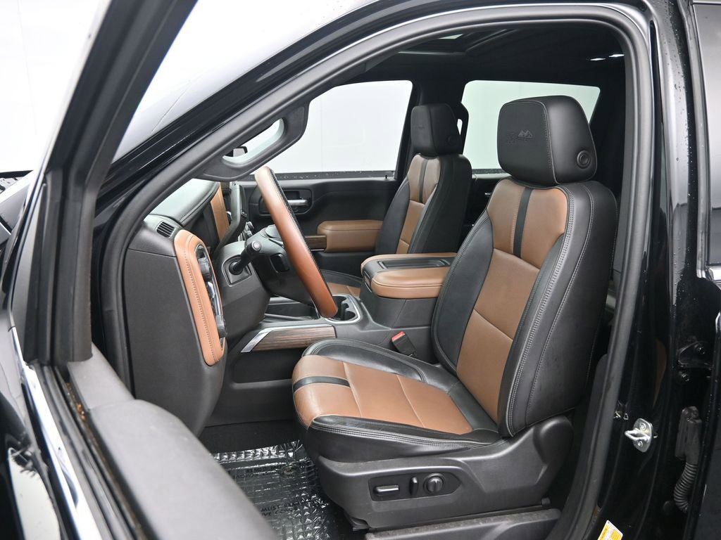 Used 2021 Chevrolet Silverado 1500 High Country image 24