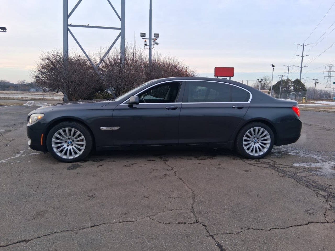 Used 2012 BMW 750Li xDrive AWD/4WD image 5