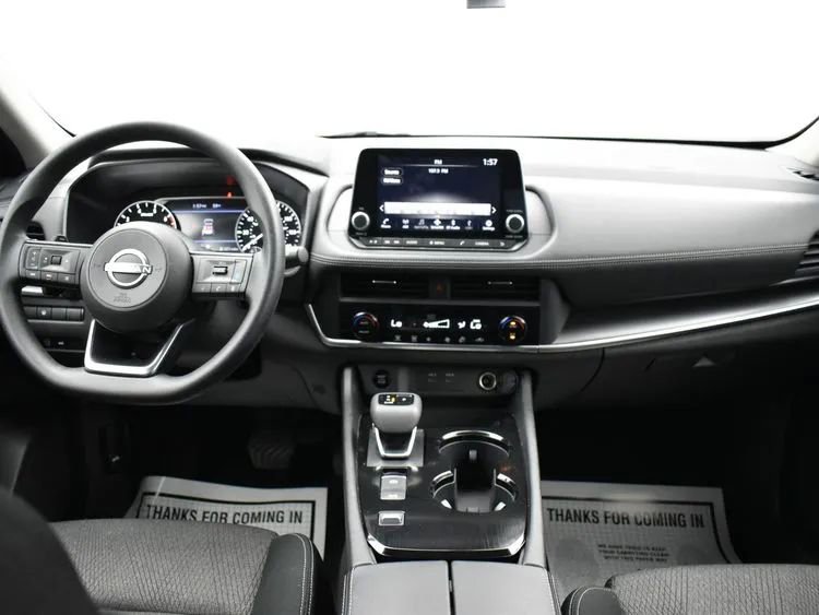 Used 2024 Nissan Rogue SV image 19